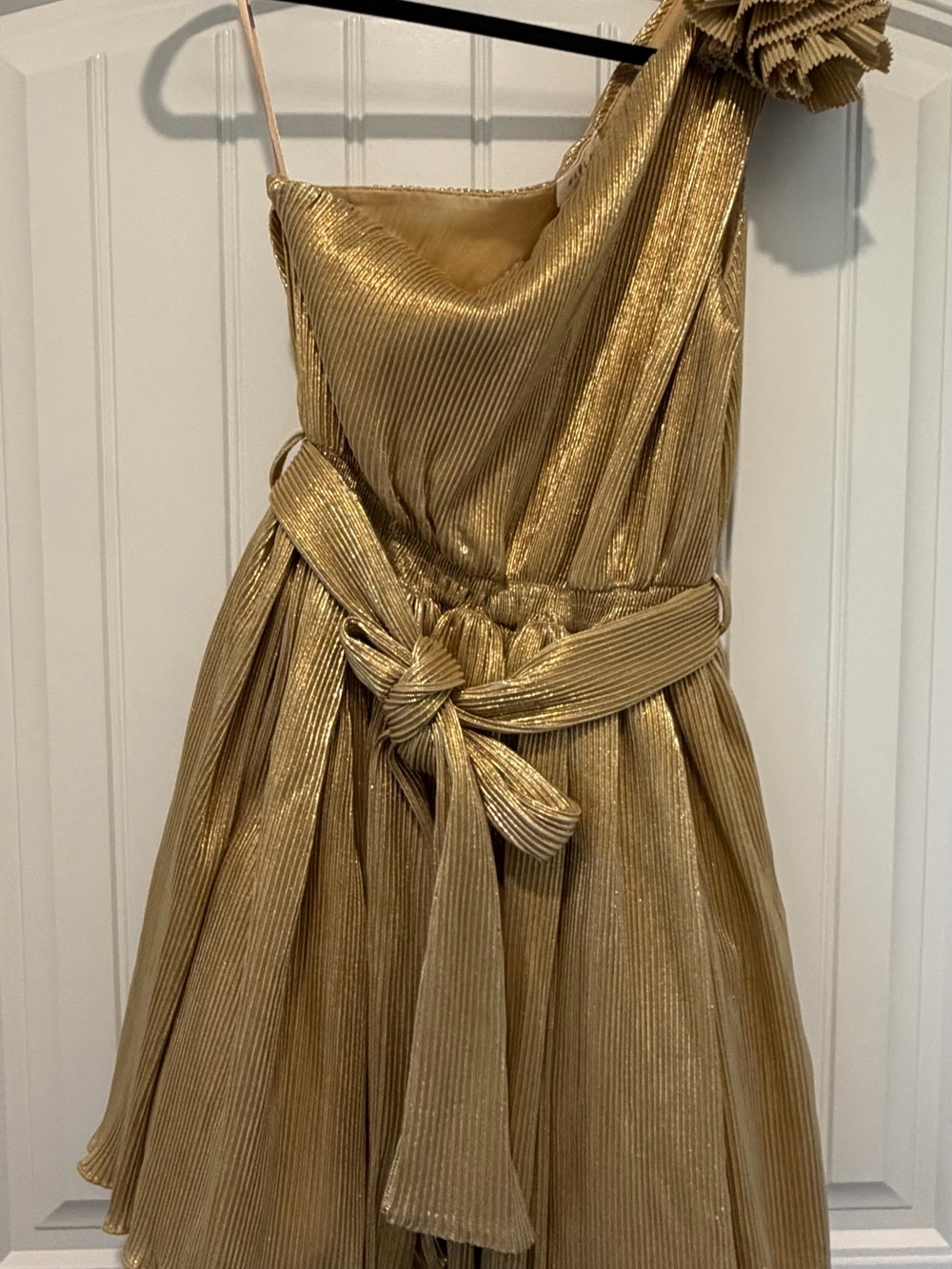 MARBLE Metallic Gold One-Shoulder Party Dress